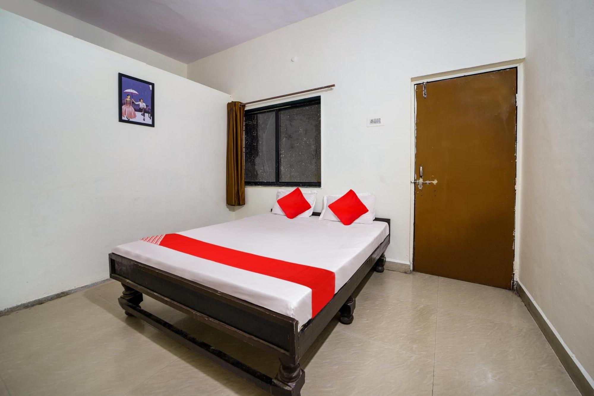 Oyo Flagship Hotel The Grand Lotus Aurangabad  Buitenkant foto
