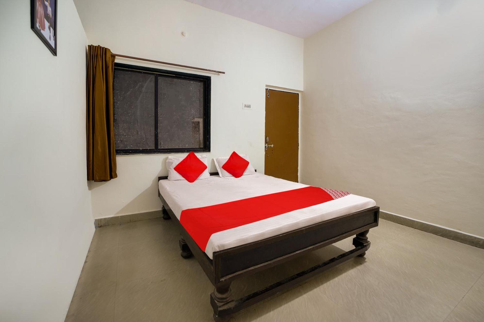 Oyo Flagship Hotel The Grand Lotus Aurangabad  Buitenkant foto